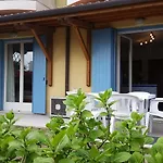 Апартаменты Elisa Piano Terra Con Giardino E Posto Auto