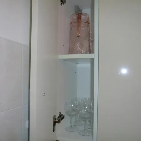 Lejlighed Elisa Piano Terra Con Giardino E Posto Auto