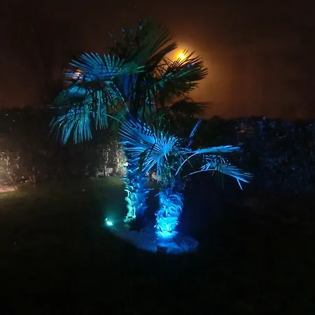 Elisa Piano Terra Con Giardino E Posto Auto Апартаменты Каорле