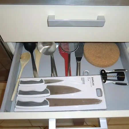 Elisa Piano Terra Con Giardino E Posto Auto * 카오를레