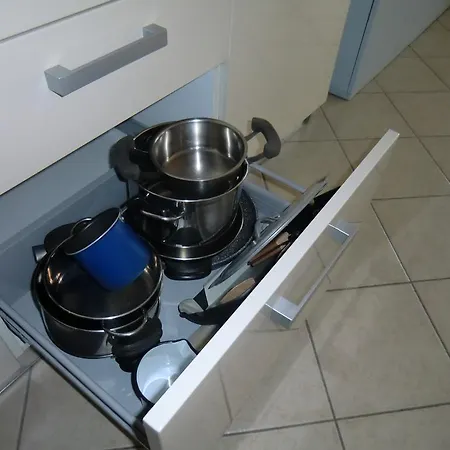 Elisa Piano Terra Con Giardino E Posto Auto