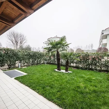Appartamento Elisa Piano Terra Con Giardino E Posto Incluso *