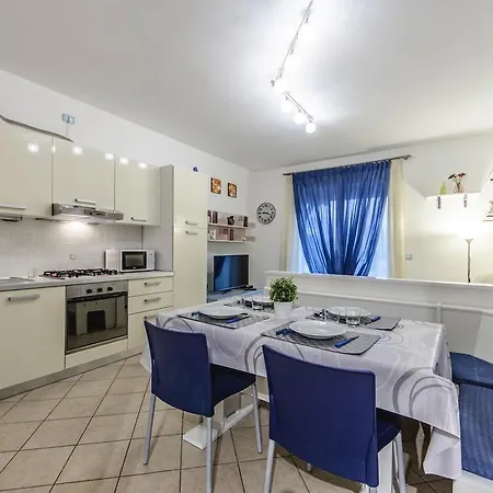 Elisa Piano Terra Con Giardino E Posto Auto Apartment Caorle