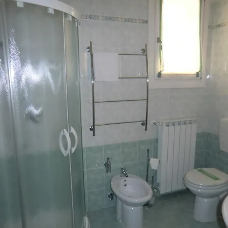 아파트 Elisa Piano Terra Con Giardino E Posto Auto 카오를레