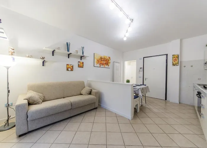 Elisa Piano Terra Con Giardino E Posto Auto *