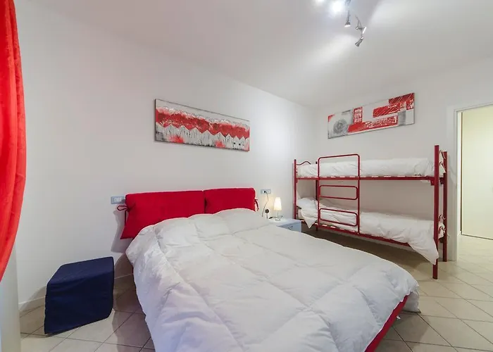 Elisa Piano Terra Con Giardino E Posto Auto *